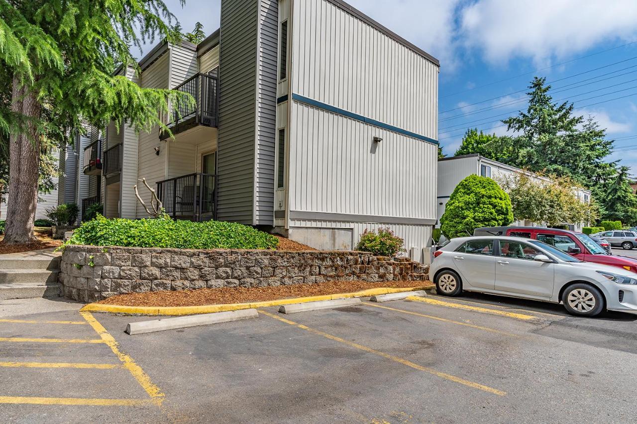 Beautiful And Cozy One Bedroom Apartment -Wifi, Bbq, Patio, Dog Park, Close To Greenlake And Northgate Σιάτλ Εξωτερικό φωτογραφία