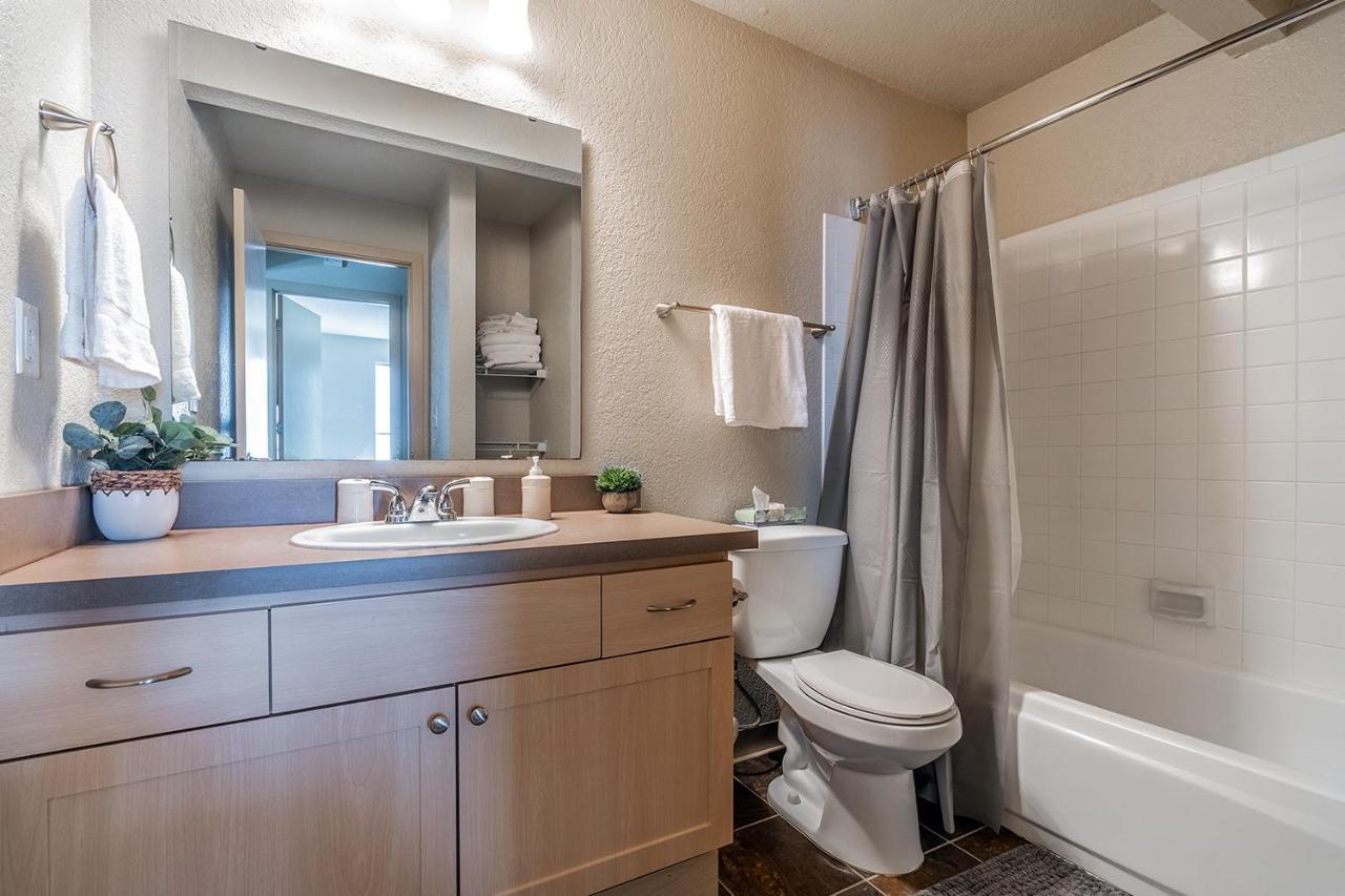 Beautiful And Cozy One Bedroom Apartment -Wifi, Bbq, Patio, Dog Park, Close To Greenlake And Northgate Σιάτλ Εξωτερικό φωτογραφία